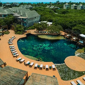 Shibari - Restaurant & Cenote Club 5* Tulum